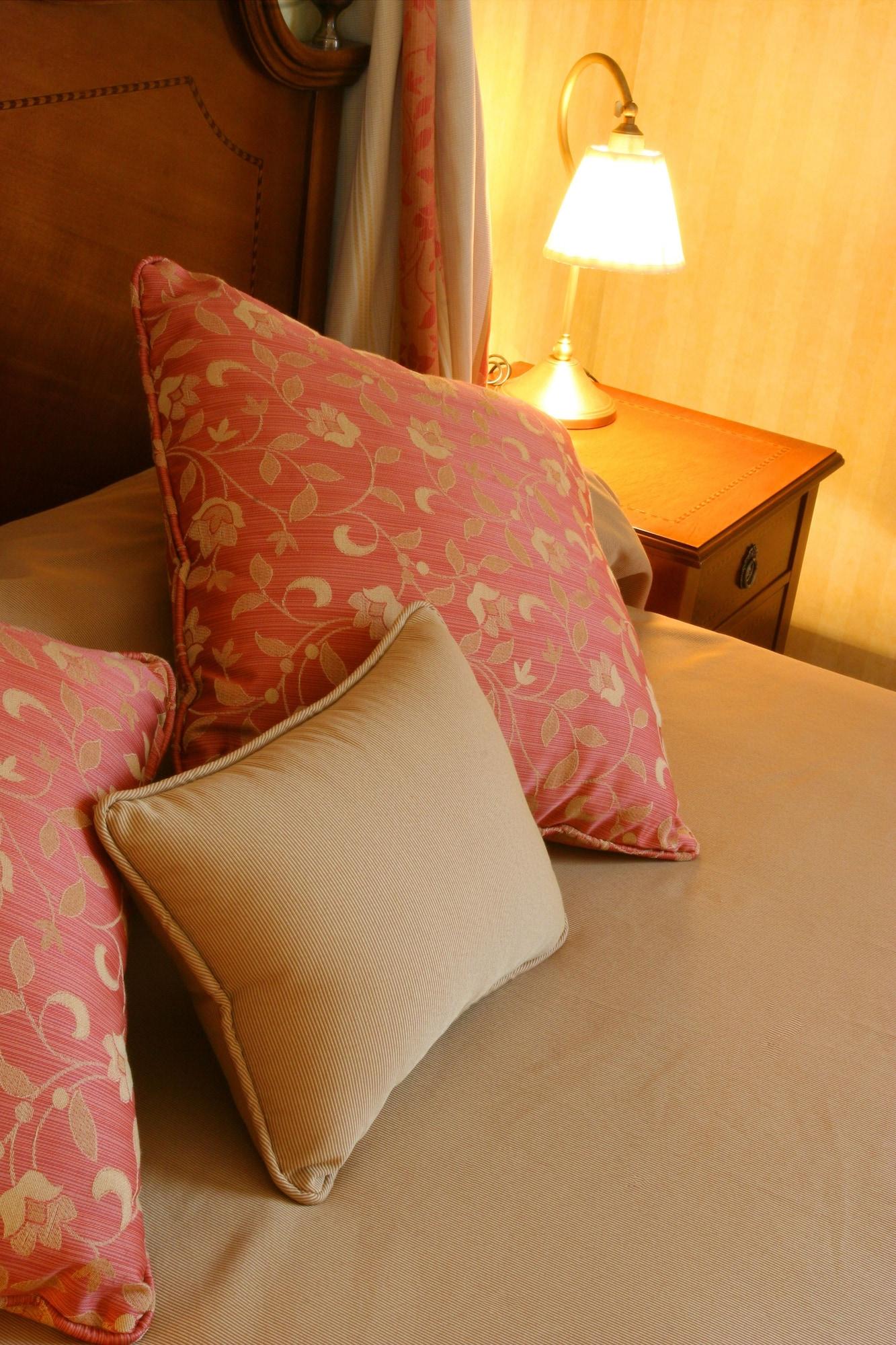 קובאדונגה Arcea Gran Hotel Pelayo מראה חיצוני תמונה