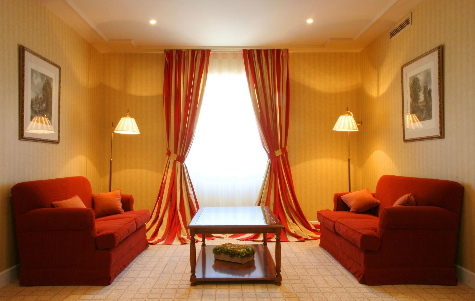 קובאדונגה Arcea Gran Hotel Pelayo מראה חיצוני תמונה