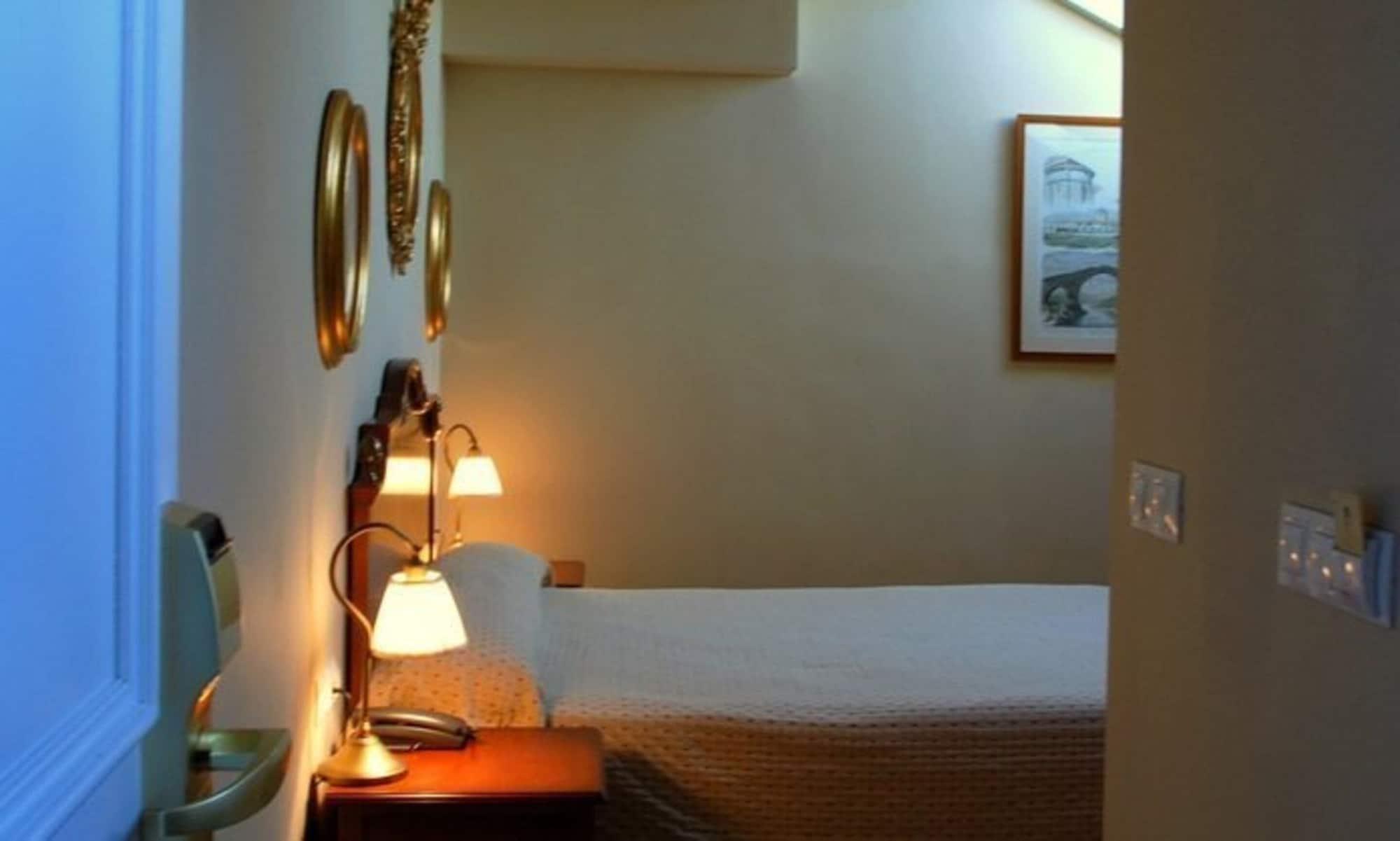 קובאדונגה Arcea Gran Hotel Pelayo מראה חיצוני תמונה
