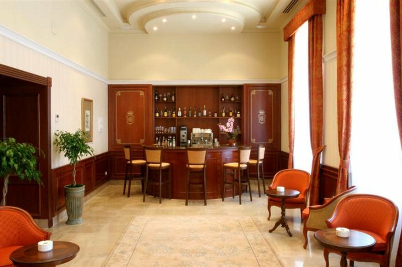 קובאדונגה Arcea Gran Hotel Pelayo מראה חיצוני תמונה